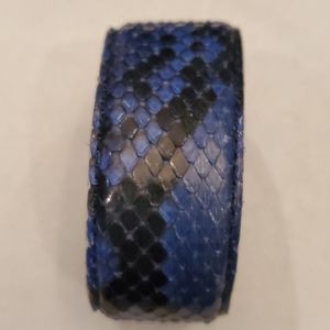 Real leather bracelete